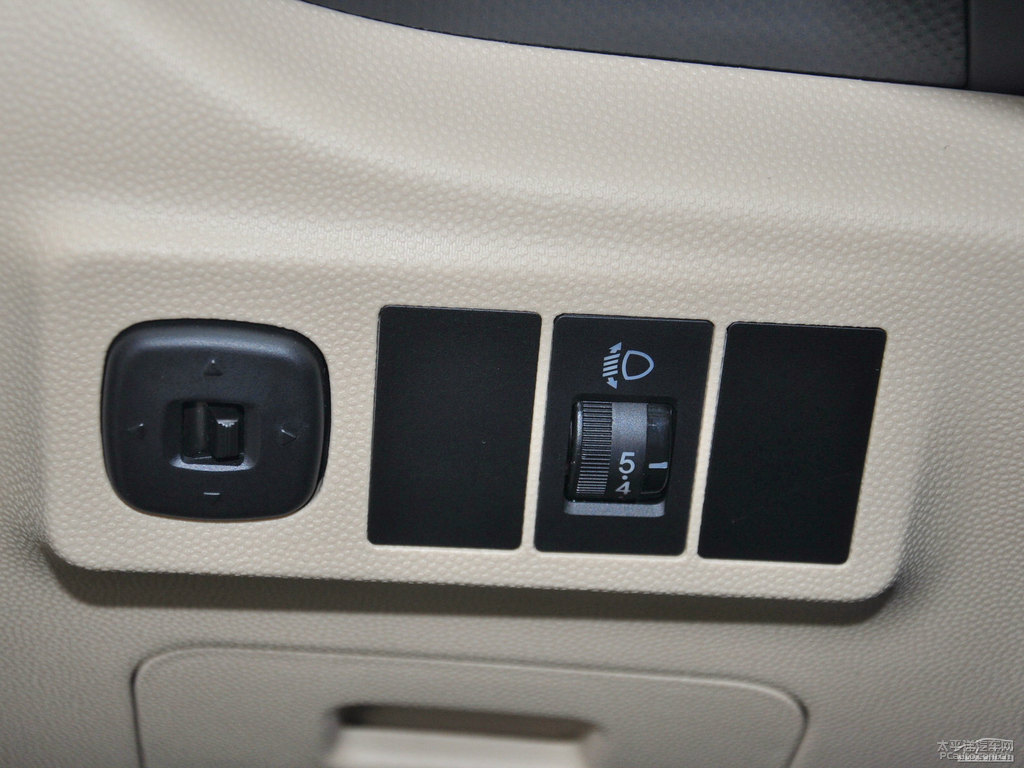 ⁽Һ͐A30п؃(ni)DƬ