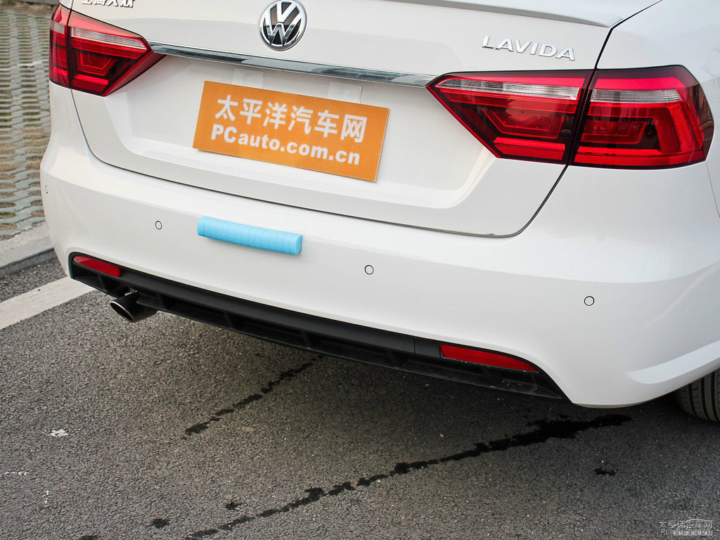 雅致白朗逸車尾外觀圖片