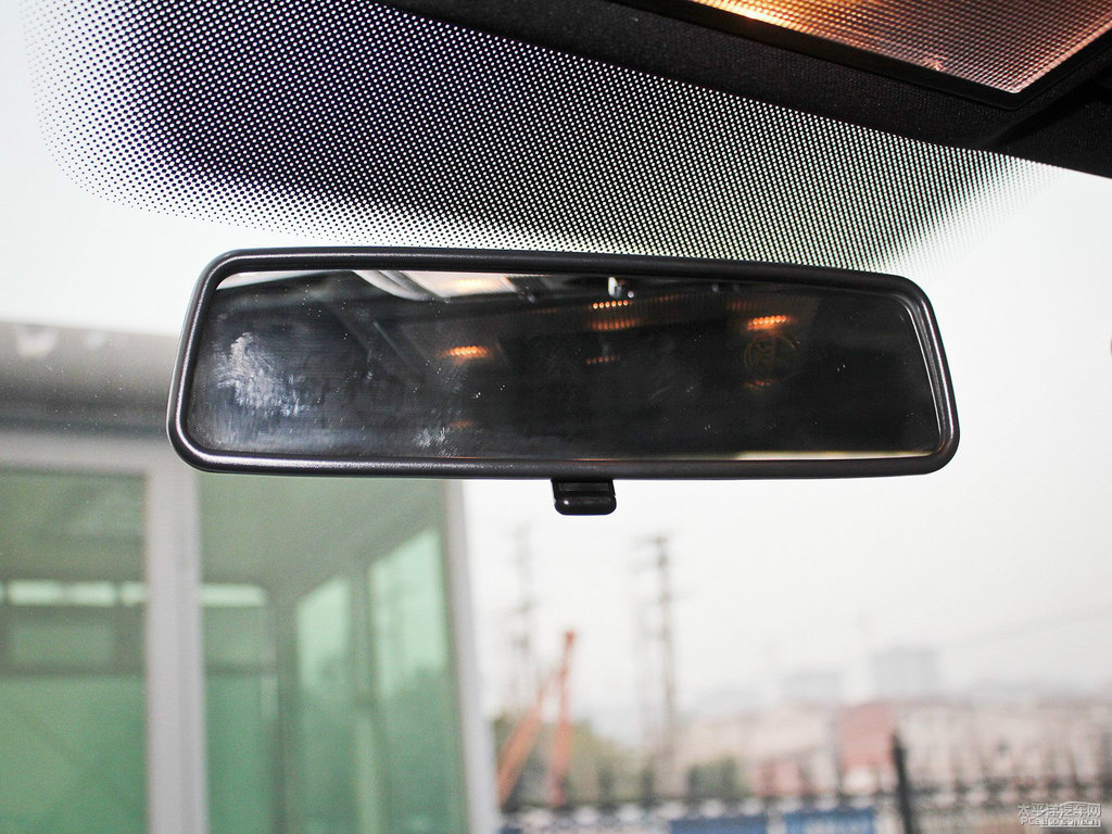 雅致白朗逸車廂內(nèi)飾圖片
