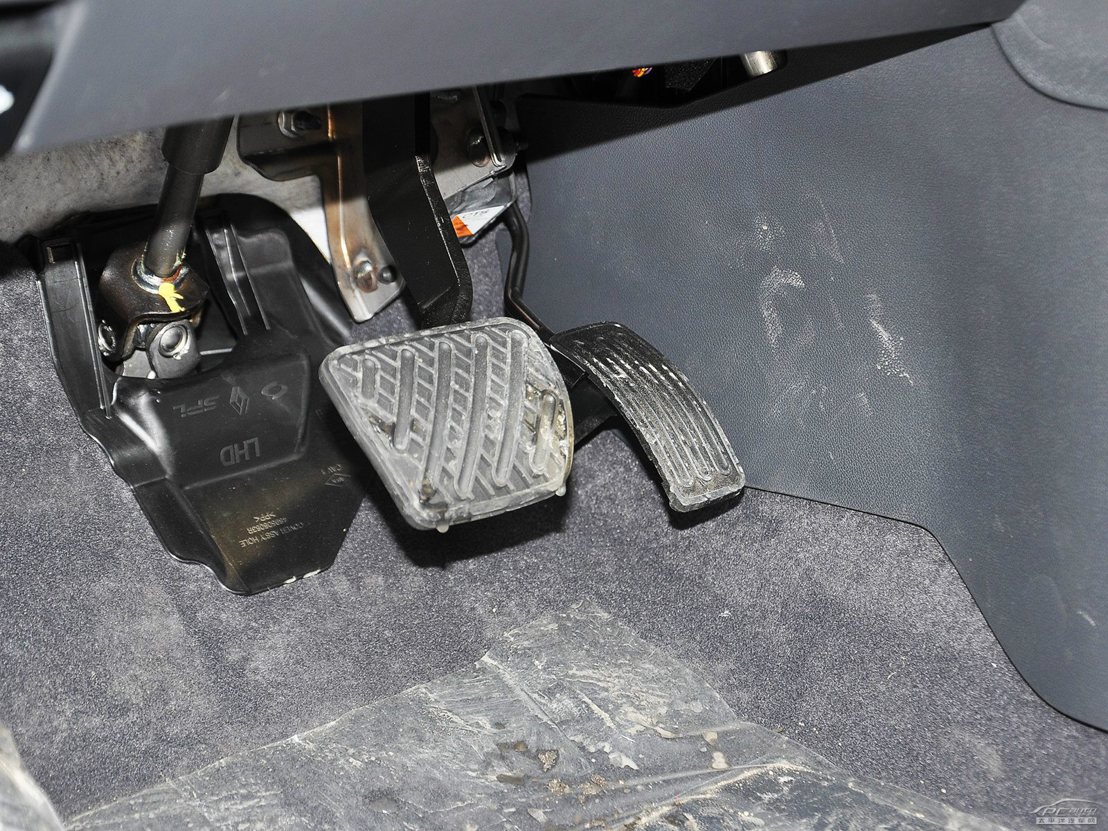 科雷傲(進口)內(nèi)飾高清大圖