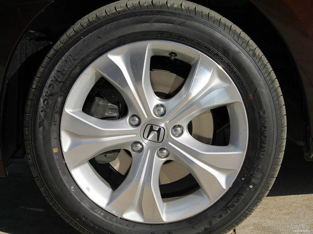 琥珀金奧德賽車身外觀圖片