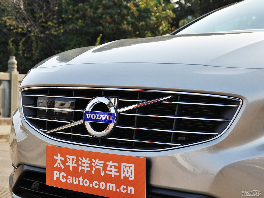 海貝灰沃爾沃S60車頭外觀圖片