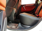 2013款 2.0L 手動(dòng) 兩驅(qū)尊貴版 2013款 2.0L 手動(dòng) 兩驅(qū)尊貴版