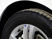 2013款 2.0L 手動 兩驅(qū)尊貴版 2013款 2.0L 手動 兩驅(qū)尊貴版