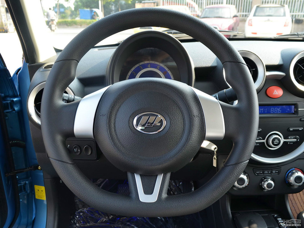 {(ln)ɫ330п؃(ni)DƬ