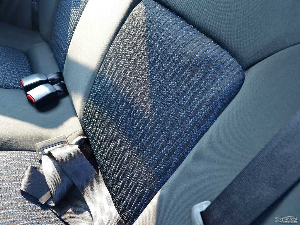 {(ln)ɫ330΃(ni)DƬ