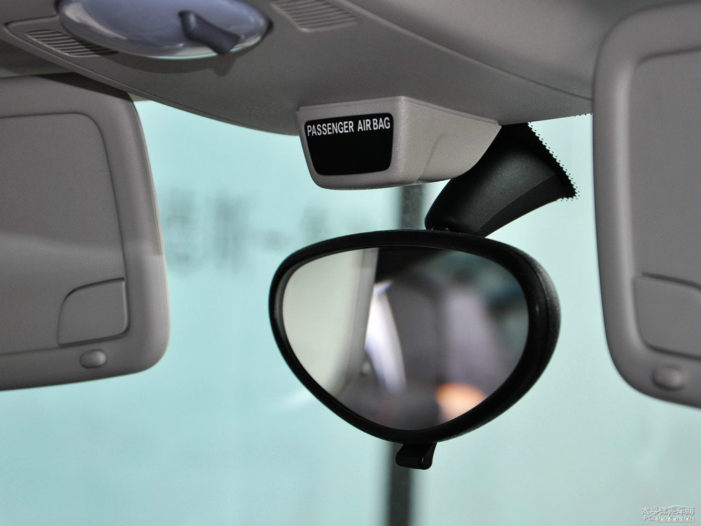 ɫsmart fortwo܇(ni)DƬ