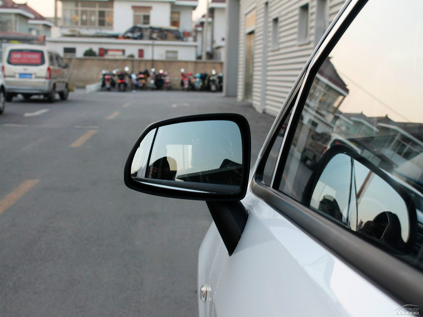 賽歐外觀高清大圖