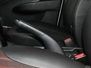 2013款 三廂 1.2L 手動 時尚幸福版 2013款 三廂 1.2L 手動 時尚幸福版