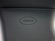 2014 2.0L ԄPREMIUM 2