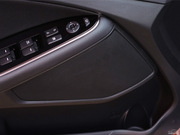 2014 2.0L ԄPREMIUM 2