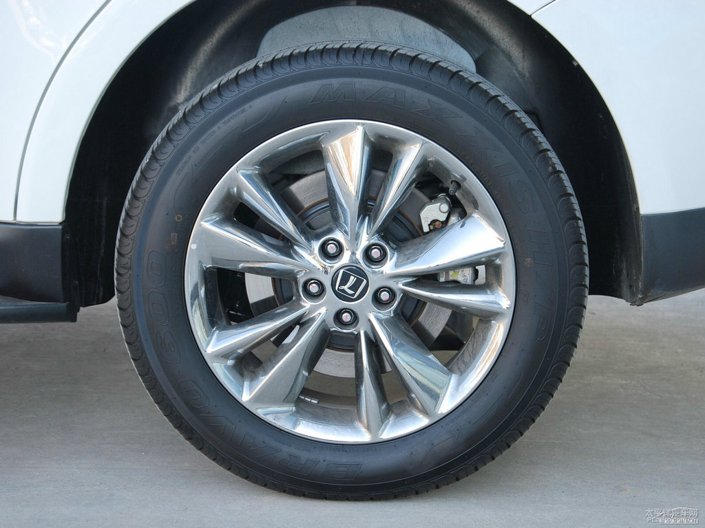 ɰ׼{ǽݴ7 SUV܇^DƬ