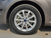 2013款 2.3L 時(shí)尚型 2013款 2.3L 時(shí)尚型