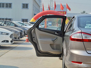 2013款 2.3L 時(shí)尚型 2013款 2.3L 時(shí)尚型