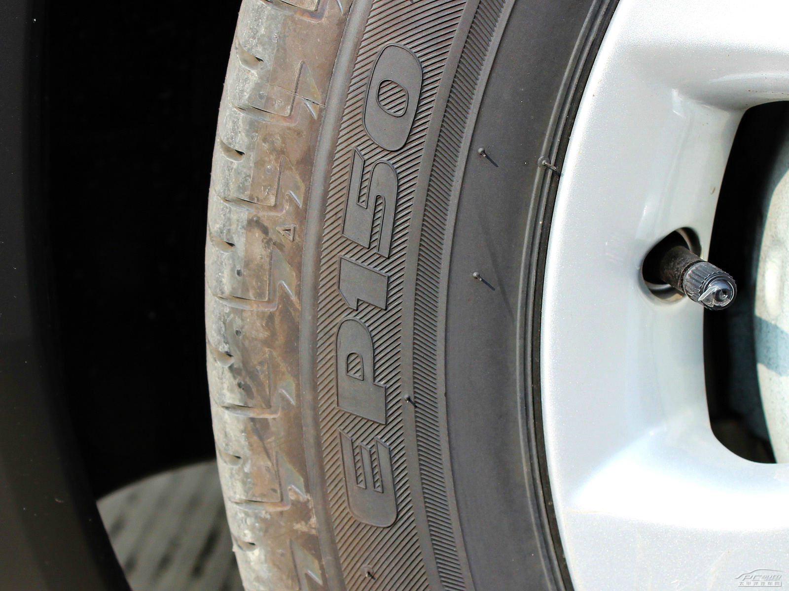 驪威細(xì)節(jié)高清大圖