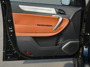 2013款 2.0L 手動(dòng) 兩驅(qū)尊貴版 2013款 2.0L 手動(dòng) 兩驅(qū)尊貴版