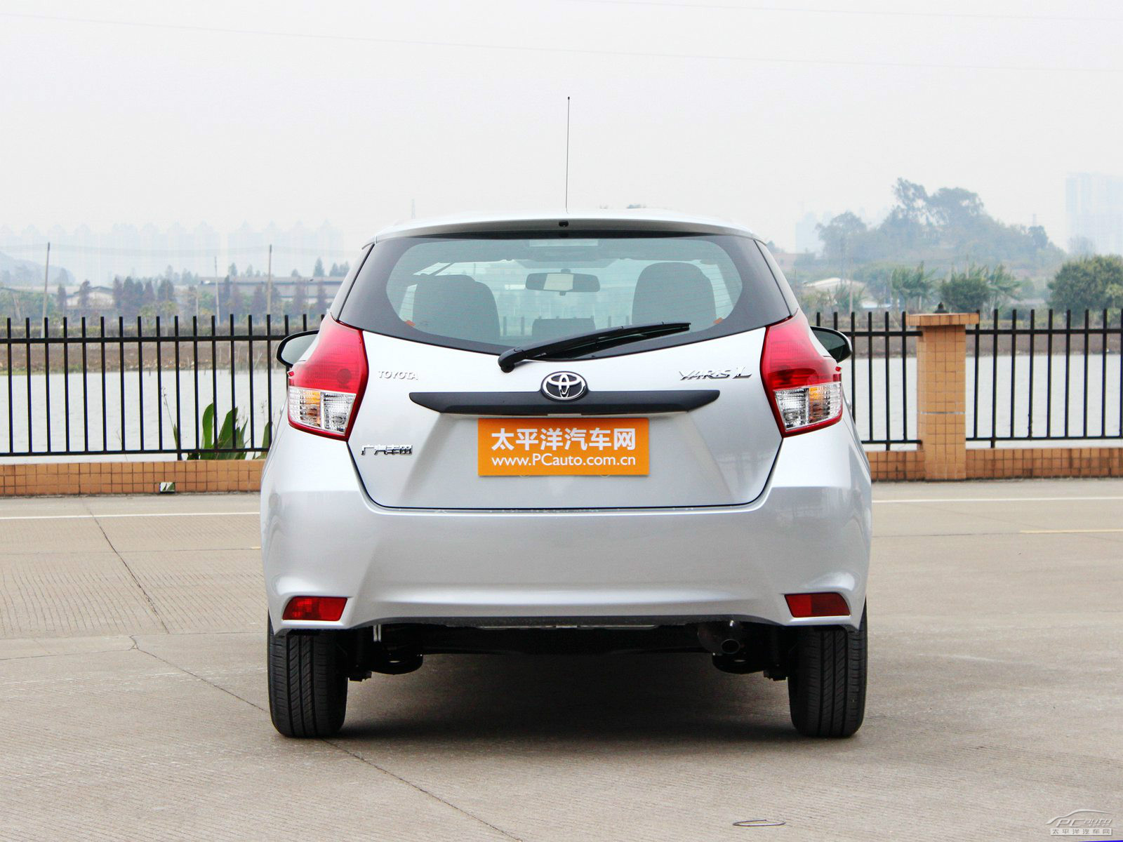 YARiS L 致炫外觀高清大圖