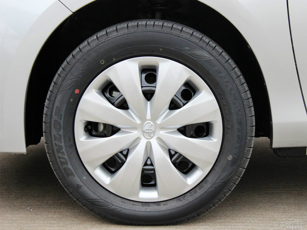 水晶銀YARiS L 致炫車(chē)身外觀圖片