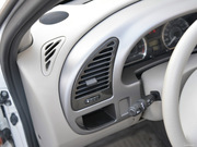 2013款 1.6L 手動(dòng)科技型 2013款 1.6L 手動(dòng)科技型