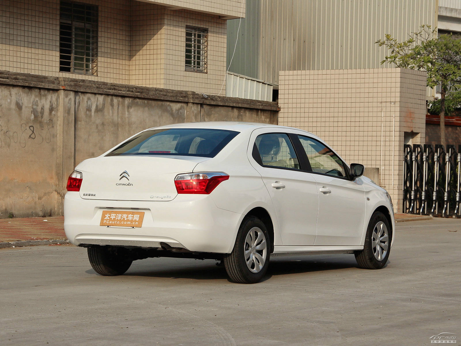 全新愛(ài)麗舍外觀高清大圖