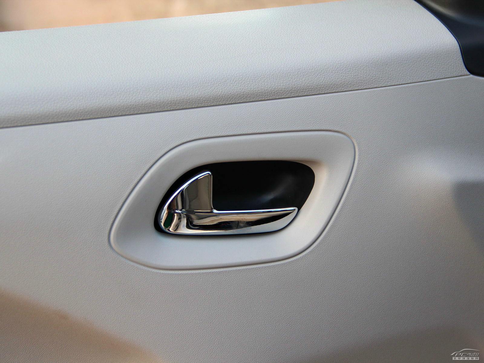 全新愛(ài)麗舍內(nèi)飾高清大圖