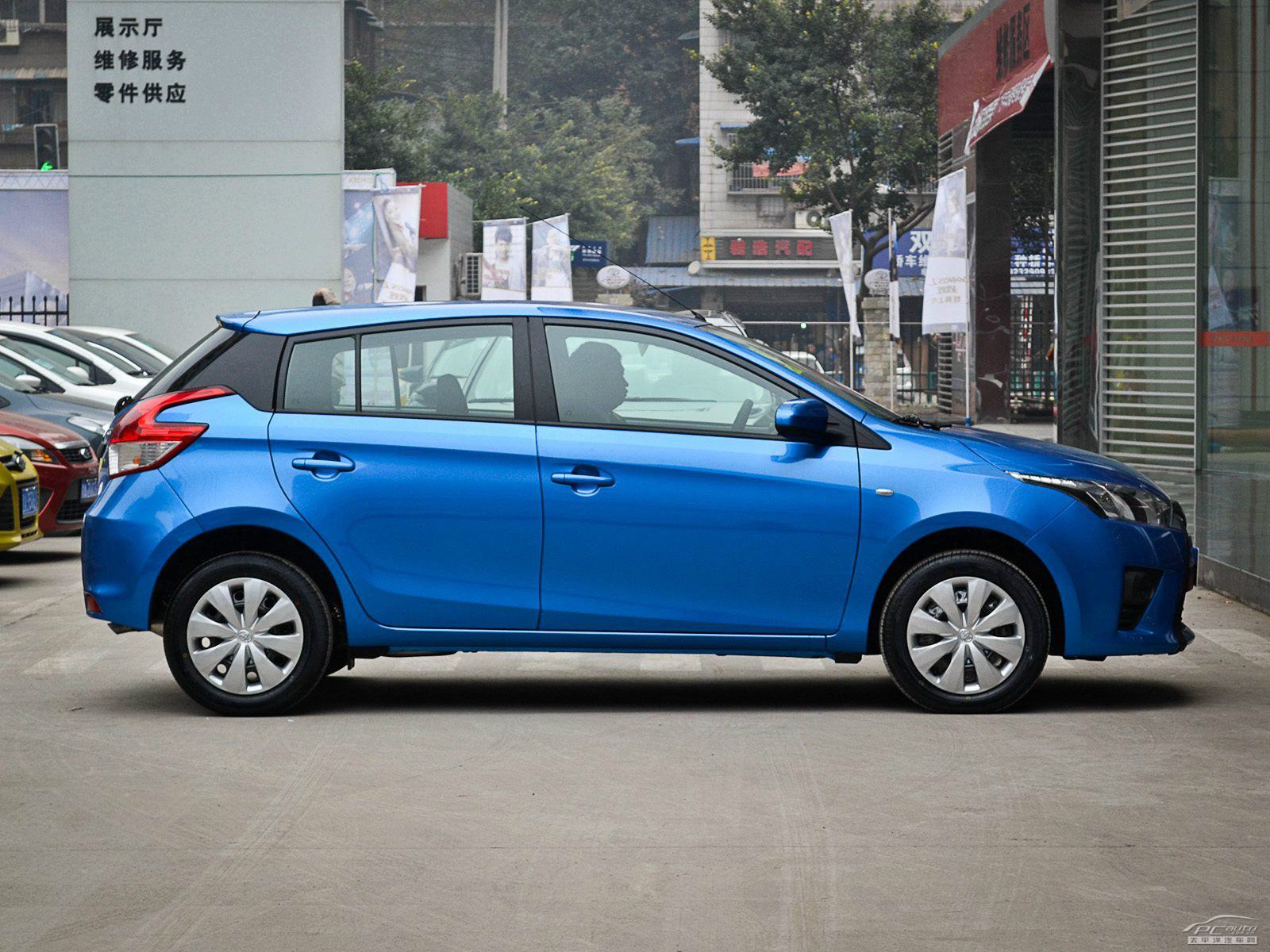 YARiS L 致炫外觀高清大圖