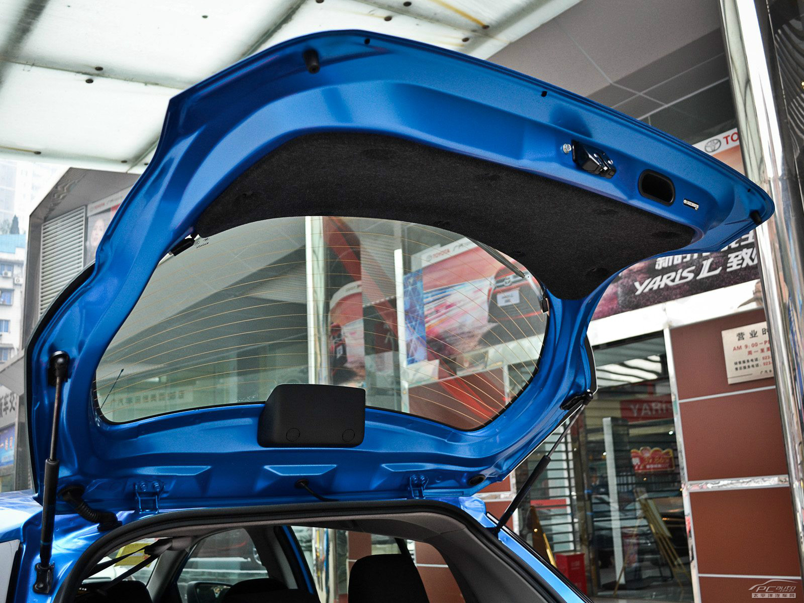 YARiS L 致炫空間高清大圖