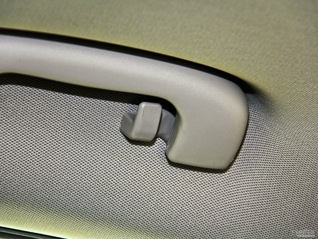 珊瑚橙昂科拉車廂內(nèi)飾圖片