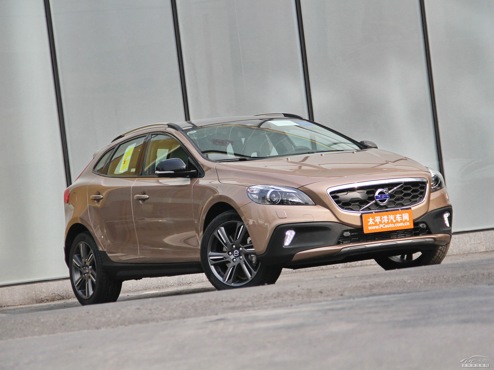 沃爾沃V40外觀高清大圖