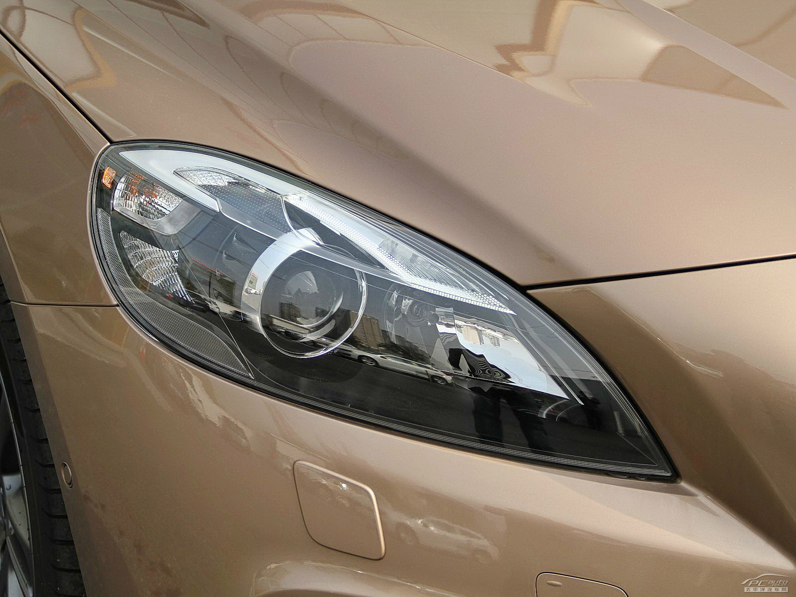 沃爾沃V40外觀高清大圖