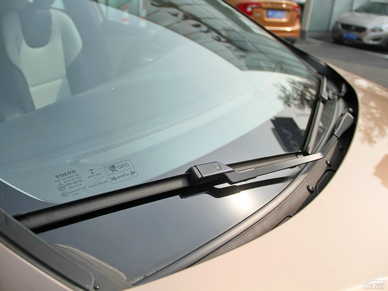 沃爾沃V40外觀高清大圖