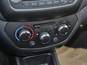 2013款 1.5L 手動標(biāo)準(zhǔn)型 2013款 1.5L 手動標(biāo)準(zhǔn)型