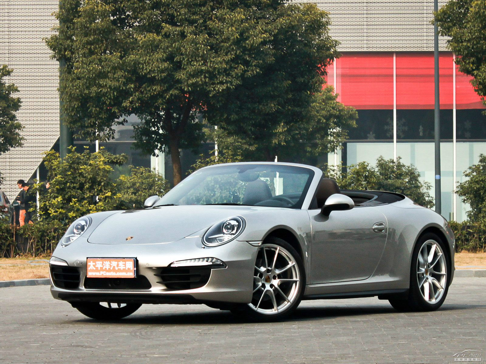 保時(shí)捷911外觀高清大圖