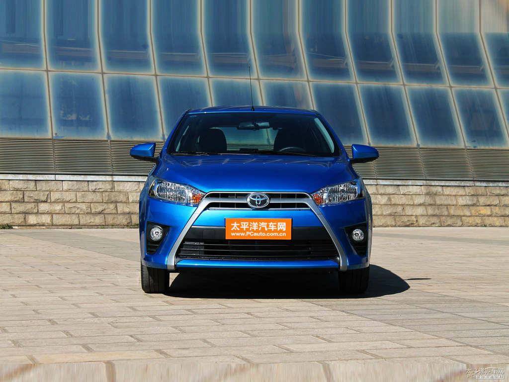 極光藍YARiS L 致炫整車外觀外觀圖片