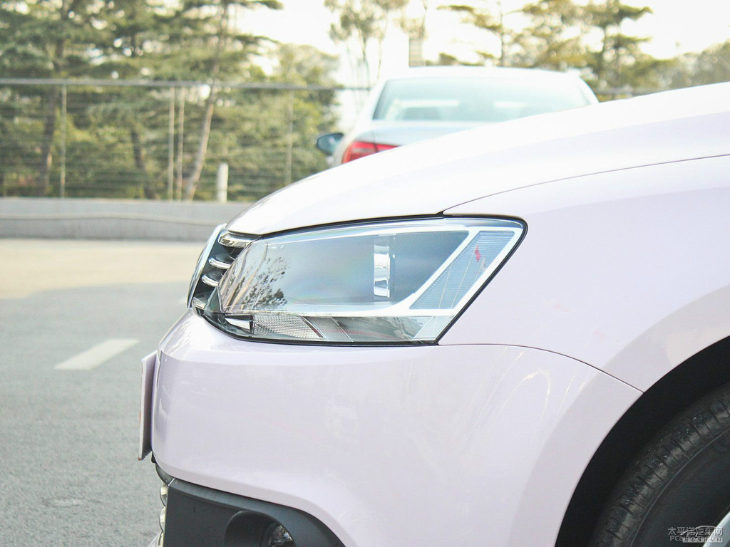速騰車頭外觀圖片