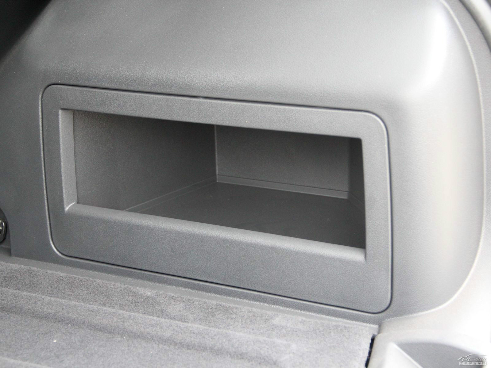 指南者(進口)空間高清大圖