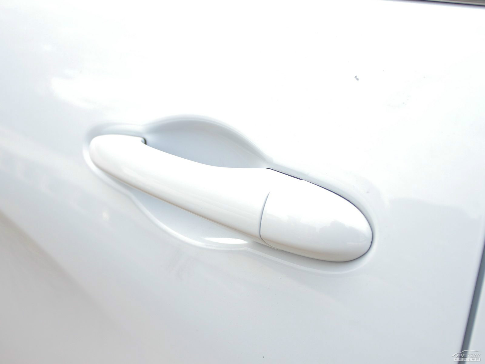 自由光(進(jìn)口)外觀高清大圖