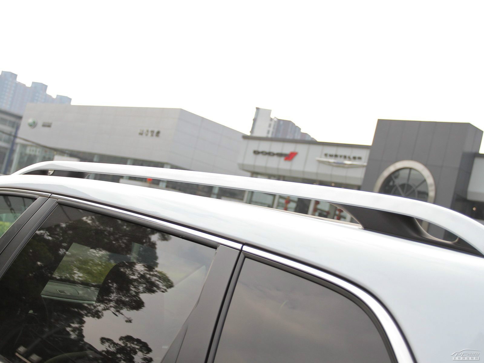 自由光(進(jìn)口)外觀(guān)高清大圖