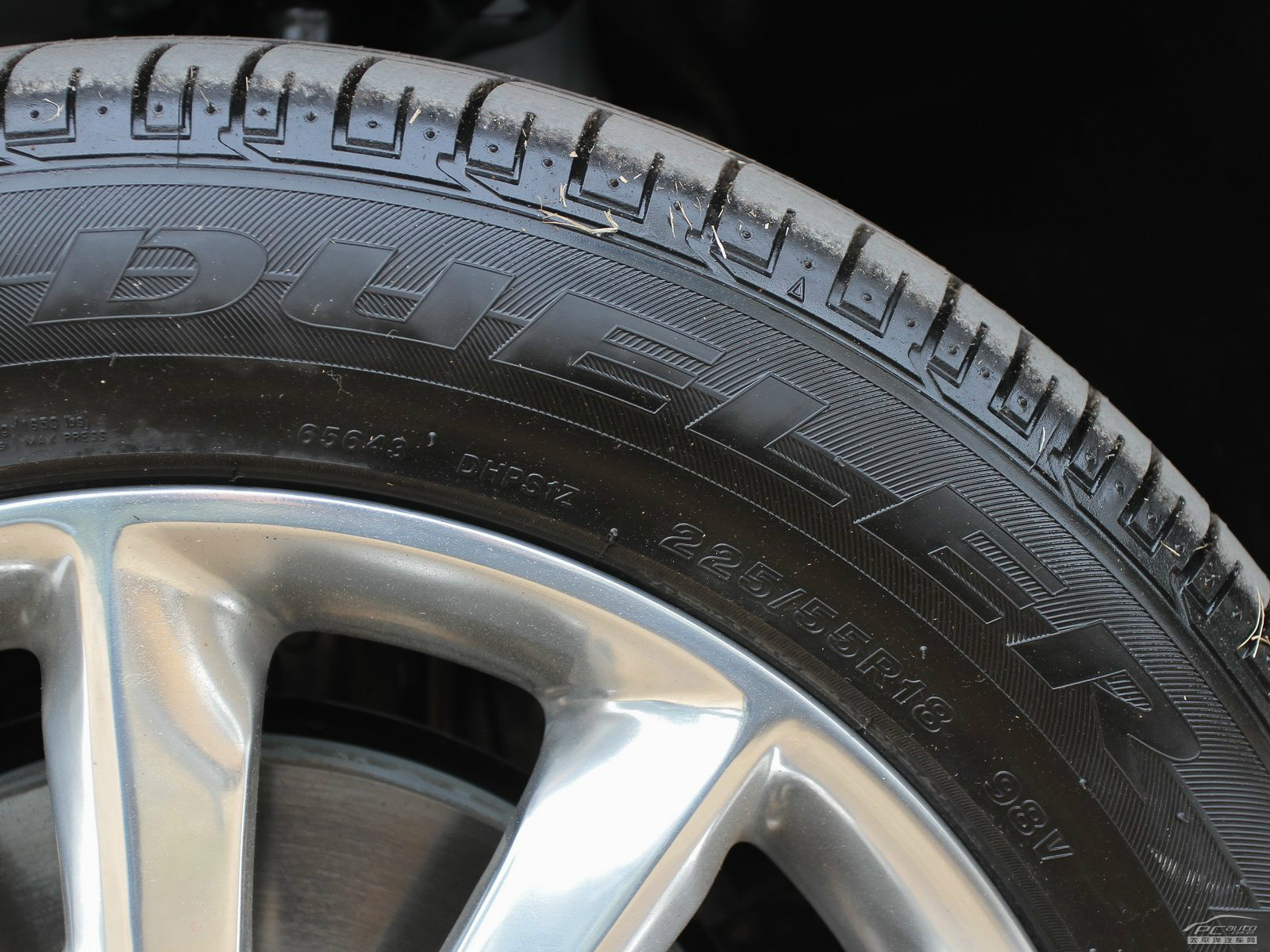 自由光(進(jìn)口)細(xì)節(jié)高清大圖