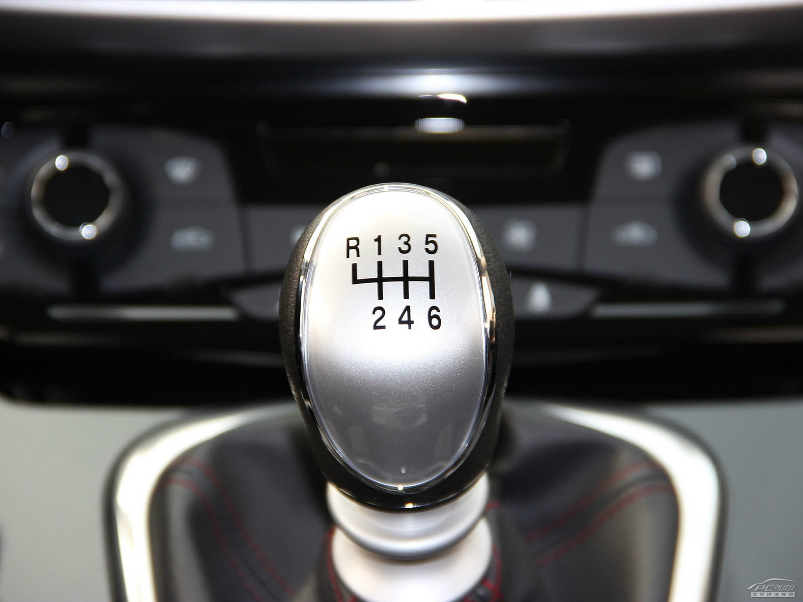 哈弗H6內(nèi)飾高清大圖