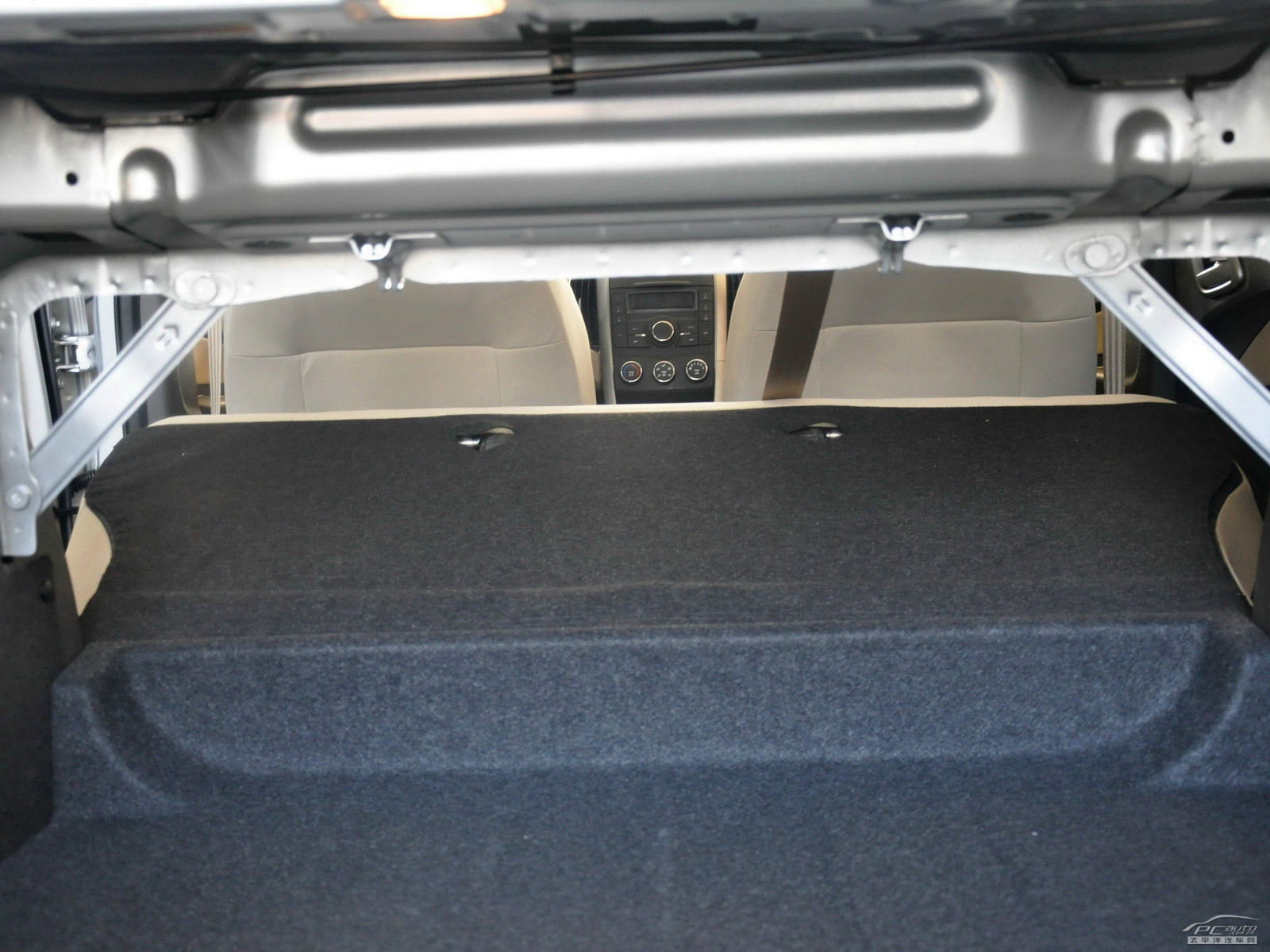 寶駿630空間高清大圖