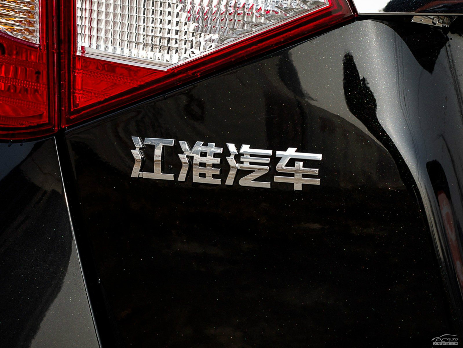 瑞風(fēng)M2外觀高清大圖