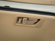 2012款 4.6L VX-R 自動 2012款 4.6L VX-R 自動