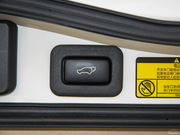 2012款 4.6L VX-R 自動 2012款 4.6L VX-R 自動