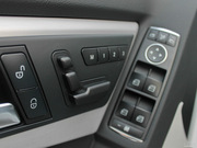 2013款 GLK 300 4MATIC 動感天窗型 2013款 GLK 300 4MATIC 動感天窗型