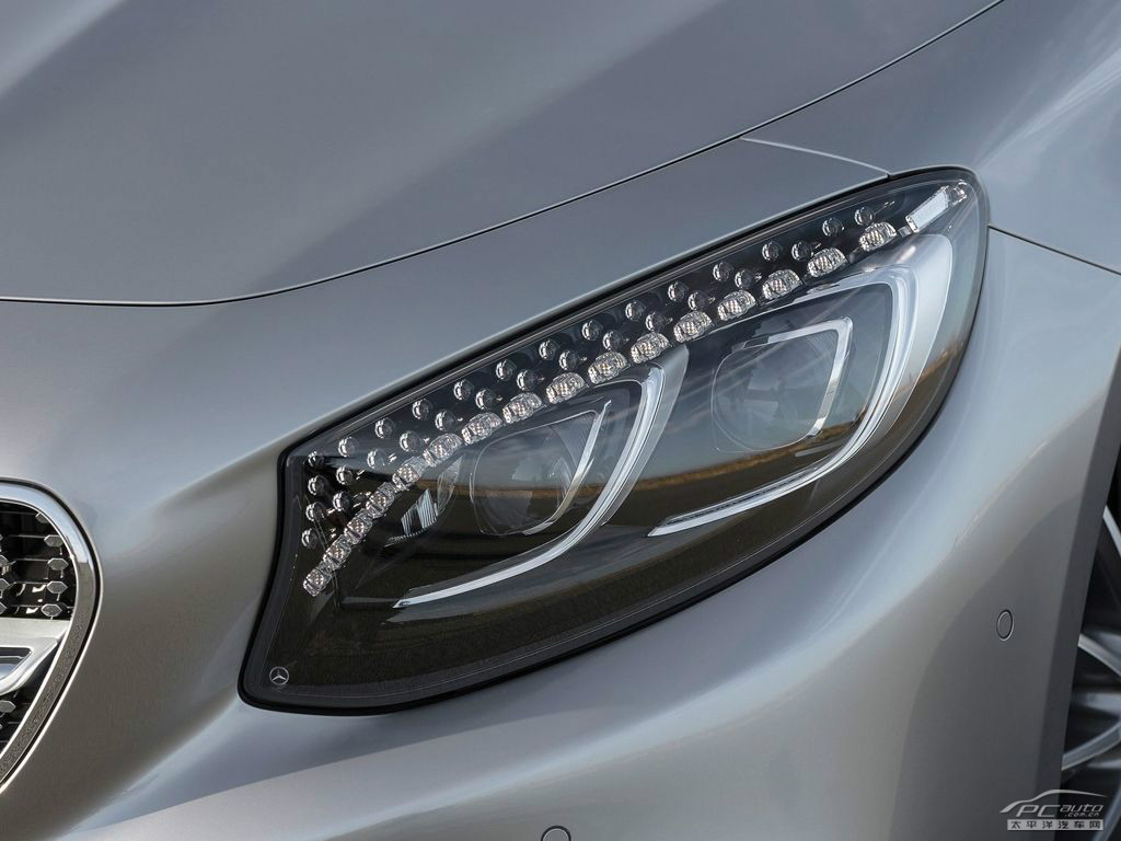 奔馳S級外觀高清大圖