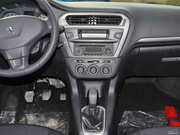 2014款 1.6L MT 舒適版 2014款 1.6L MT 舒適版