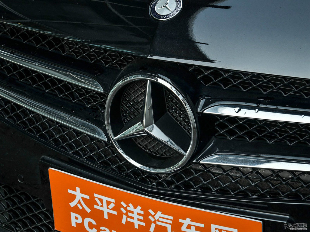宇宙黑奔馳A級(進(jìn)口)車頭外觀圖片
