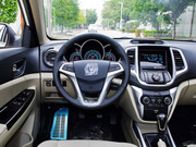 2013款 1.6L MT 豪華型 京V 2013款 1.6L MT 豪華型 京V