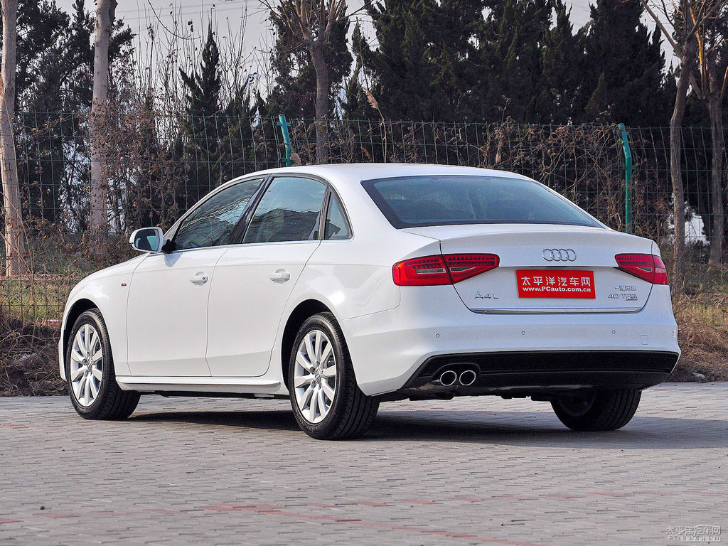 朱鷺白奧迪A4L整車外觀外觀圖片